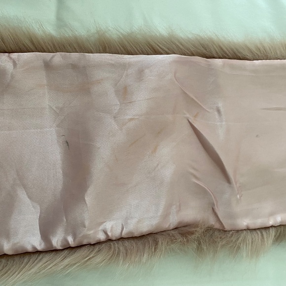 Dusty Pink / Mauve Faux Fur Shawl Scarf Wrap - Picture 6 of 11